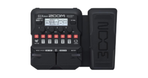 ZOOM(ズーム)G1X FOUR ギターマルチエフェクター ペダル付き アンプシミュレーター【国内正規品/3年延長保証付】 70種以上のエフェクト 電池駆動